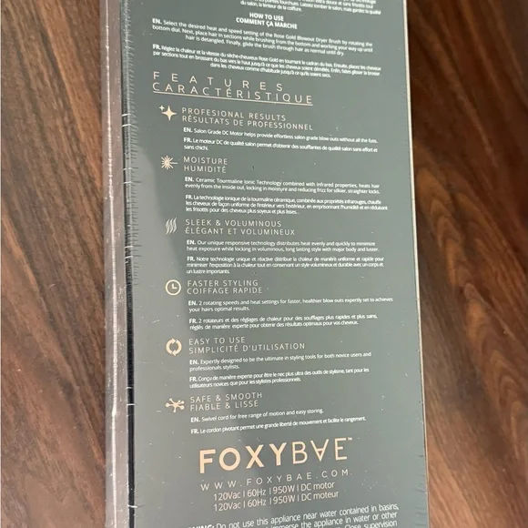 NIB Foxybae Rose Gold Blowout Dryer Brush